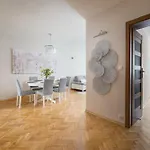 Krochmalna Spacious By Bookinghost Daire