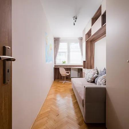 Krochmalna Spacious By Bookinghost דירה
