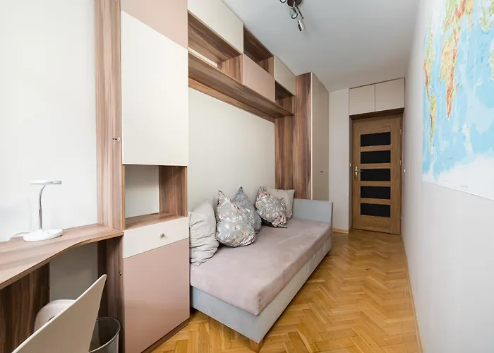 Krochmalna Spacious By Bookinghost Apartman *